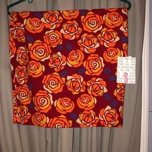 Lularoe NWT small cassie/ pencil skirt